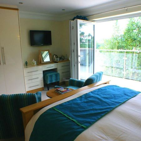 Stoke Gabriel Lodgings Bed & Breakfast ทอตเนส ภายนอก รูปภาพ