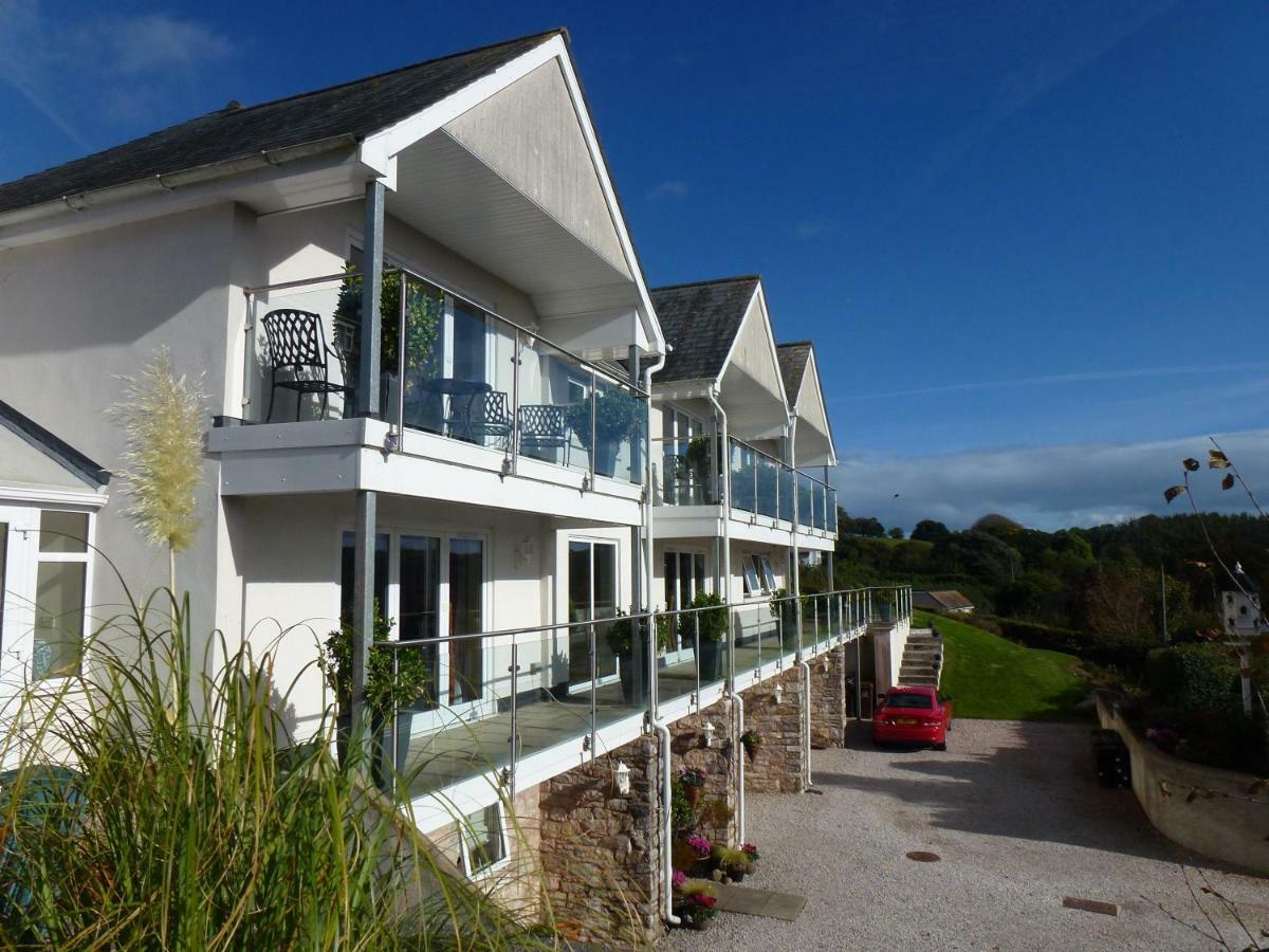 Stoke Gabriel Lodgings Bed & Breakfast ทอตเนส ภายนอก รูปภาพ